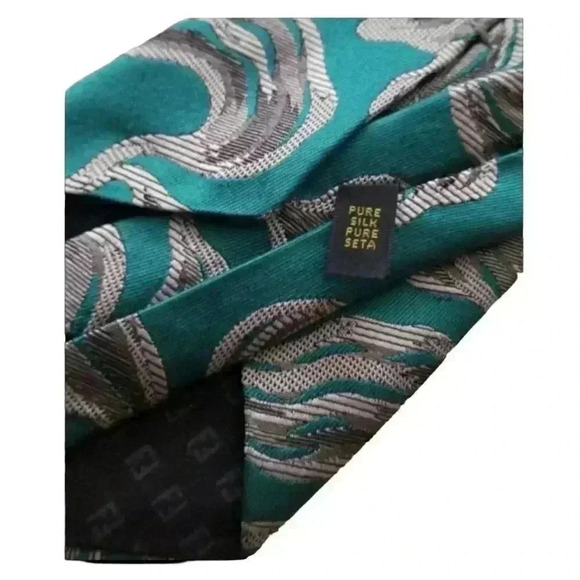 FendiĀ SilkāMesāTie - Picture 6 of 15